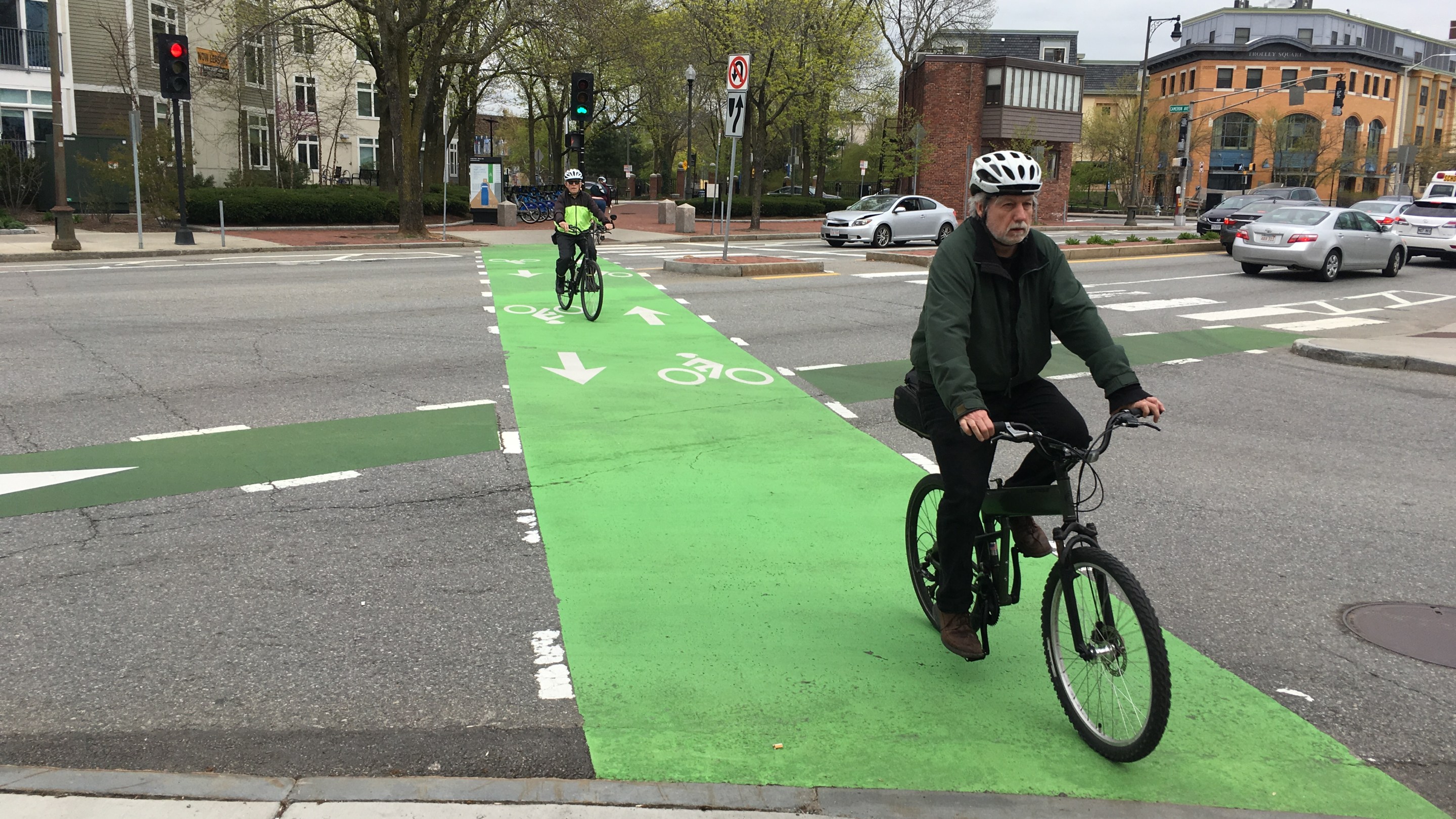 Community Path crossing at Massachusetts Avenue