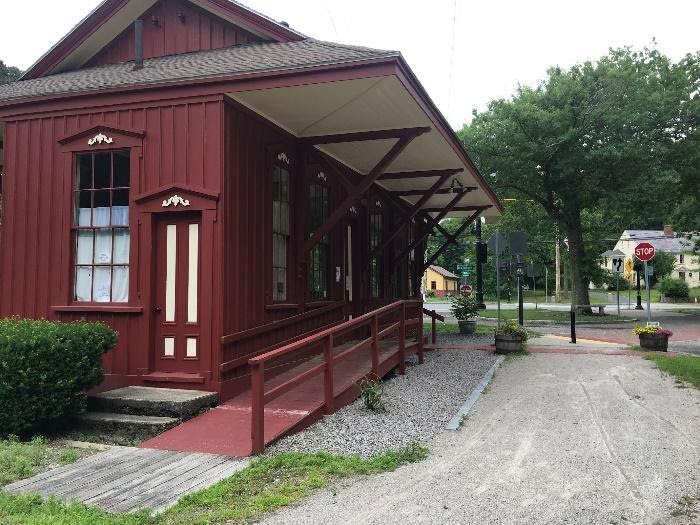 Wayland Depot gift shop in Wayland Center